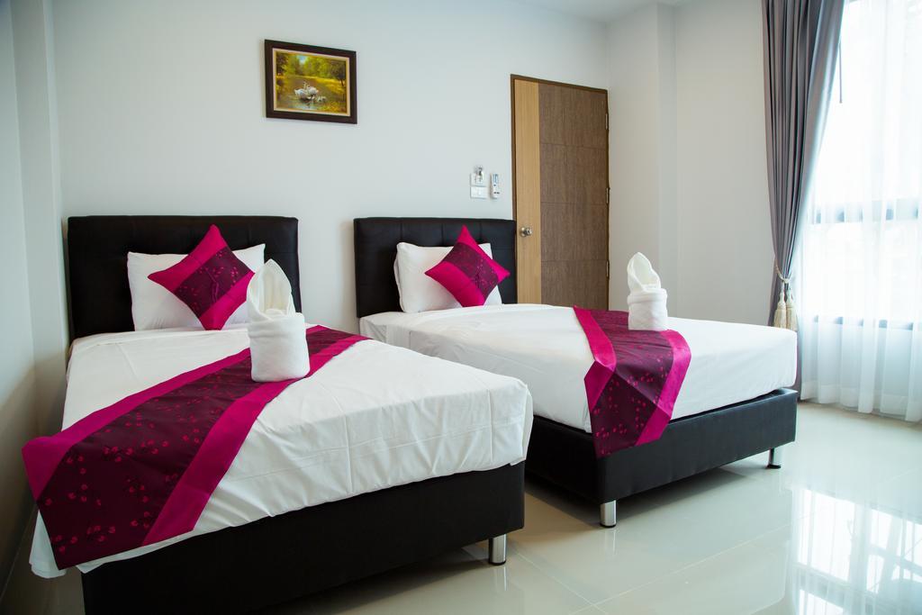 Noble Tarntong Boutique Bed & Breakfast Chiang Mai Bagian luar foto