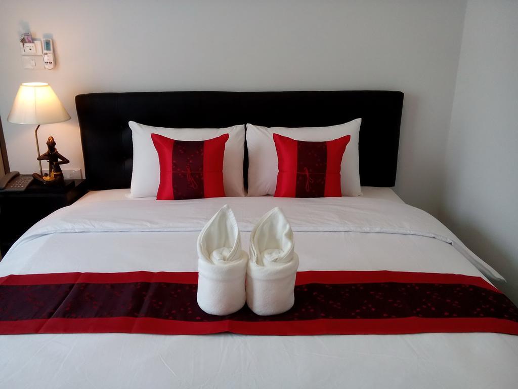 Noble Tarntong Boutique Bed & Breakfast Chiang Mai Bagian luar foto