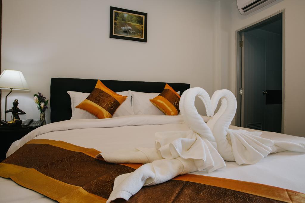 Noble Tarntong Boutique Bed & Breakfast Chiang Mai Bagian luar foto