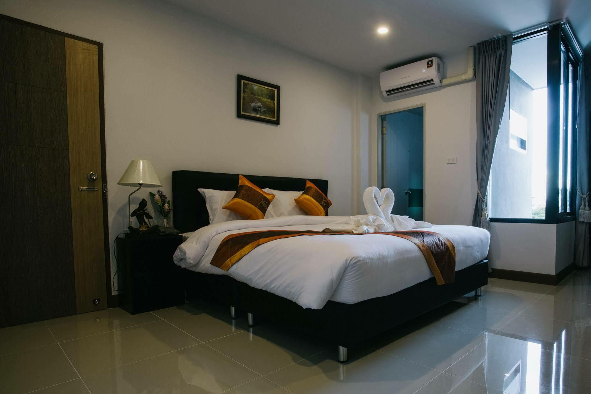Noble Tarntong Boutique Bed & Breakfast Chiang Mai Bagian luar foto