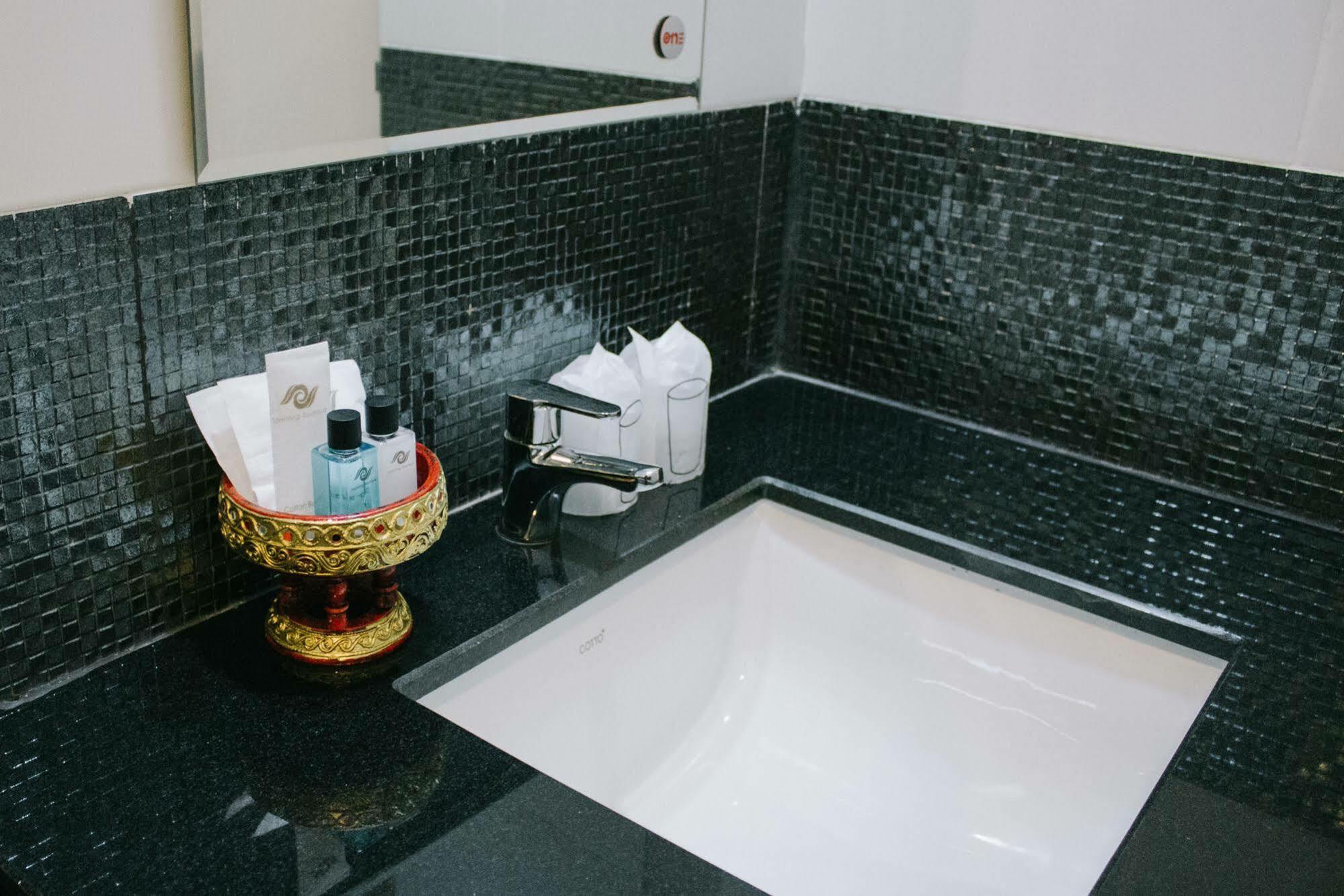Noble Tarntong Boutique Bed & Breakfast Chiang Mai Bagian luar foto